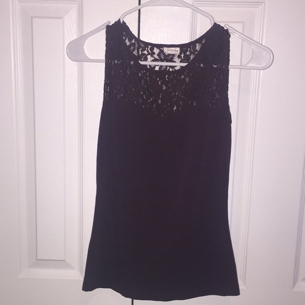 Lace maroon tank top